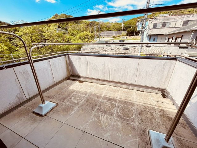 岩屋戸建のバルコニー