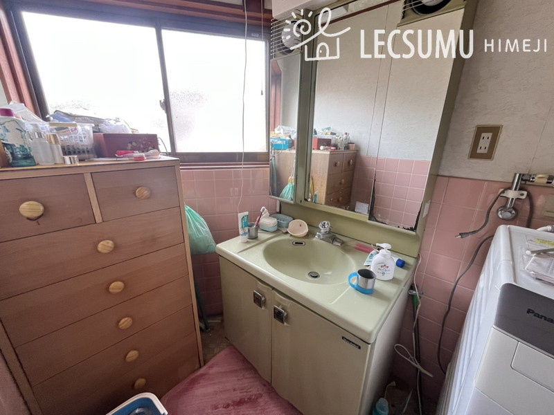 姫路市香寺町相坂/中古戸建の独立洗面台