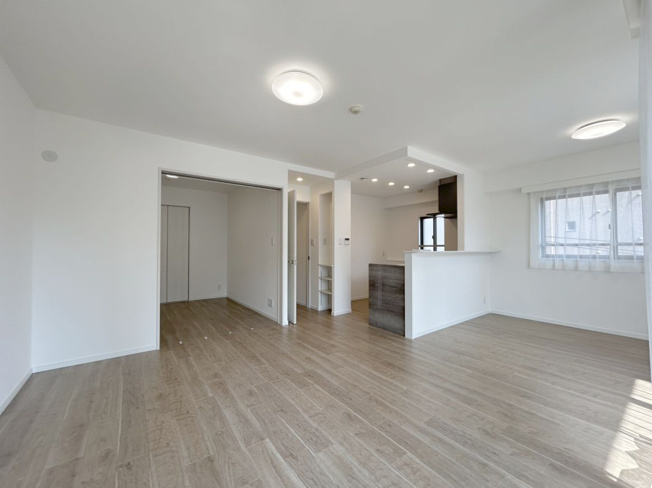 【居間・リビング】