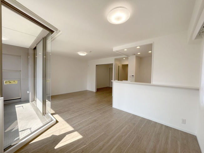 【居間・リビング】