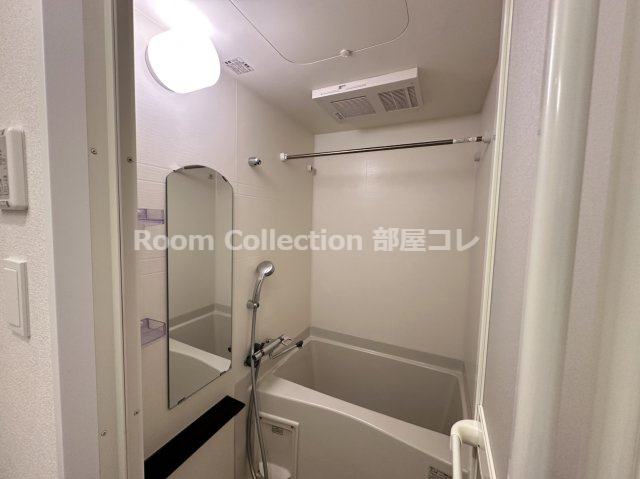アステリ鶴舞エーナの浴室|※同物件他部屋写真
反転、色違いの場合有
現況優先