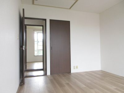 【洋室】 | メゾンパレ神功2番館