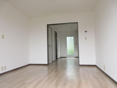 【居間・リビング】 | メゾンパレ神功2番館