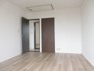 【洋室】 | メゾンパレ神功2番館