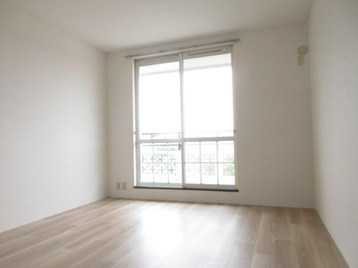 【洋室】 | メゾンパレ神功2番館