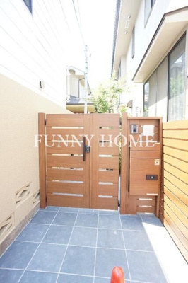 【エントランス】 | 宮坂１丁目戸建