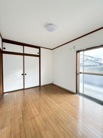 コーポファーストMの洋室