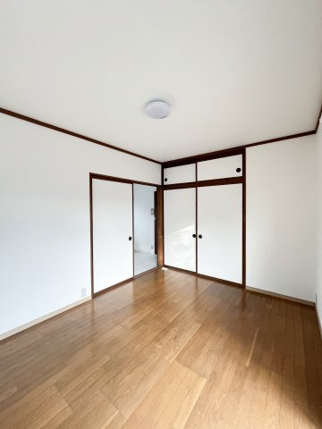 コーポファーストMの洋室