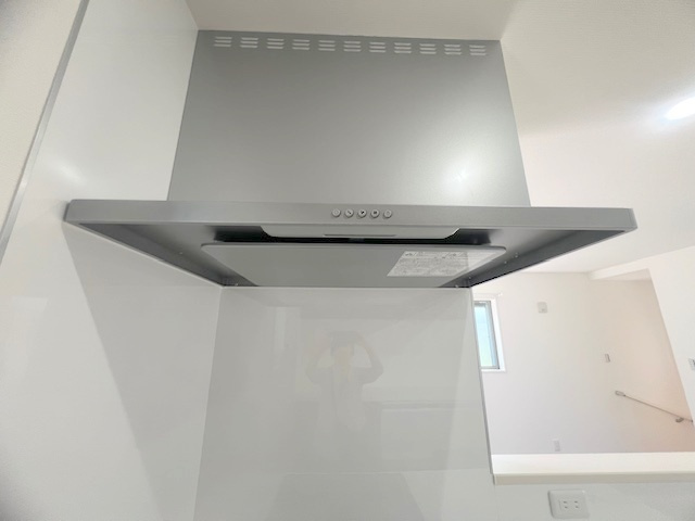 ◎茅ヶ崎市浜之郷　新築戸建◎のキッチン|レンジフード♪