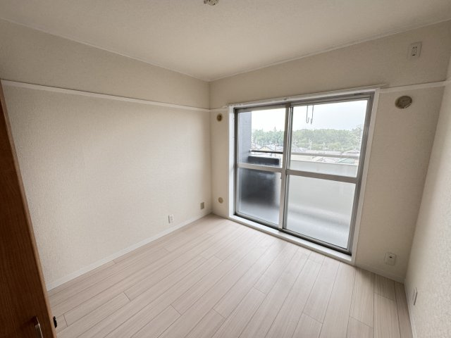 小暮コーポラスの子供部屋