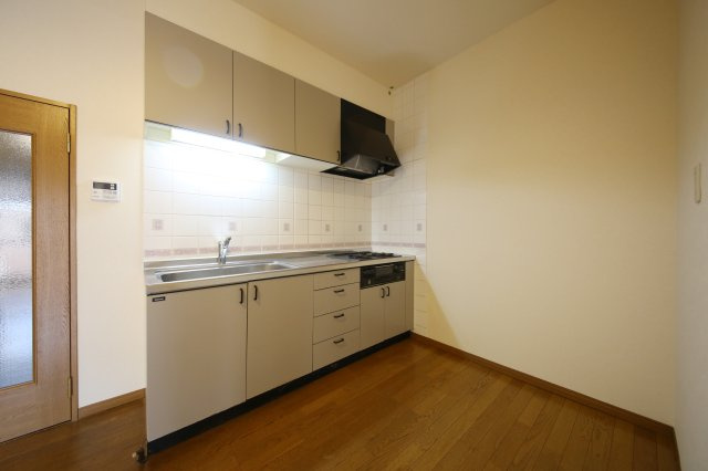 ロイヤルヒルズのキッチン|同タイプ別部屋写真