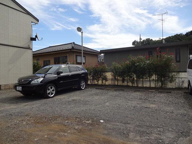 コンフォートAの駐車場|★敷地内駐車場★