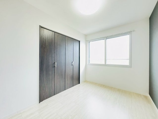 【寝室】 | Stella(ステラ) | 使い勝手のいい寝室です