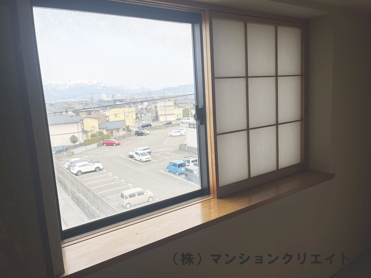 ロアール高木の展望|和室６帖の出窓からの眺望（北東）