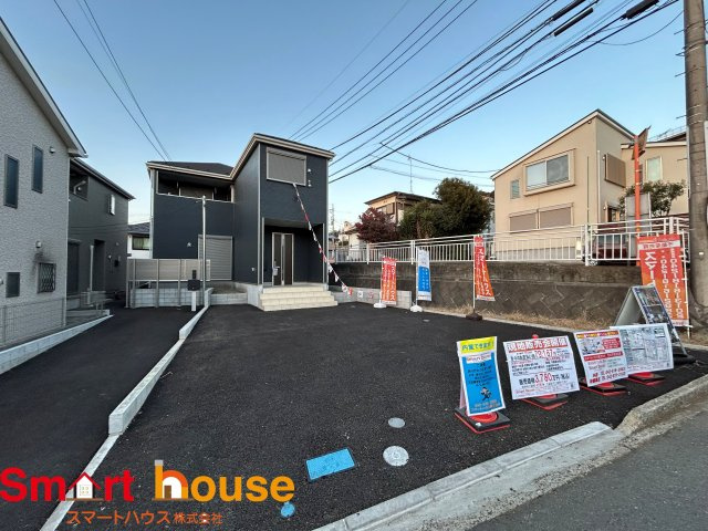 海老名市上今泉第34　新築２棟の前面道路含む現地写真