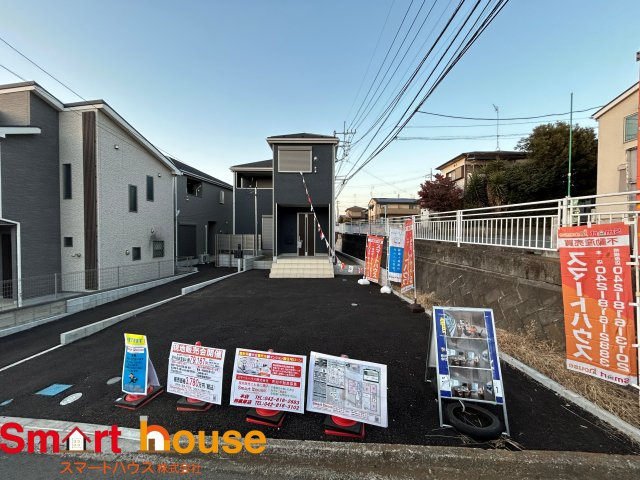 海老名市上今泉第34　新築２棟の外観