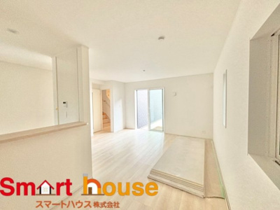 【居間・リビング】 | 海老名市上今泉第34　新築２棟