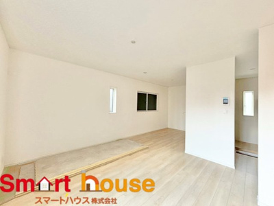 【居間・リビング】 | 海老名市上今泉第34　新築２棟