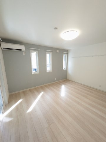 キャメロットAの居間・リビング