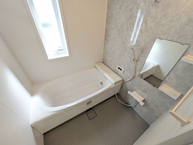 キャメロットAの浴室