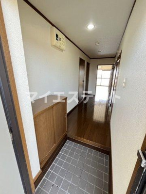 【玄関】 | テンダーパレス