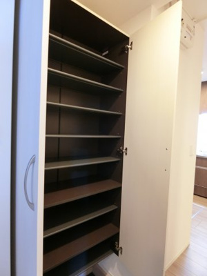 【玄関】 | RIHITO堺東