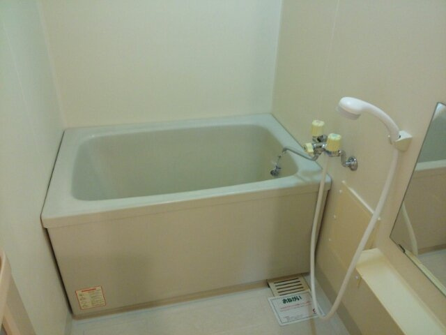 サンリバー２１の浴室