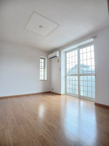 シャン・ド・フルールⅡの内装