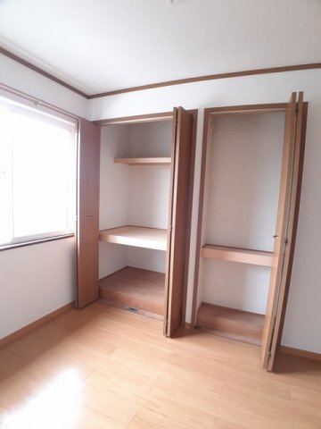 エンブレムⅡの収納