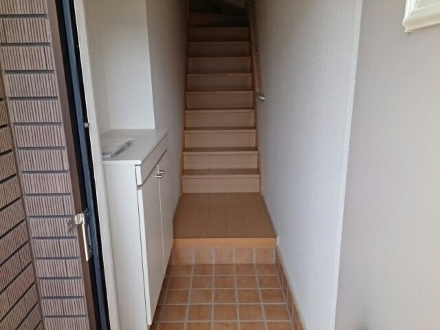 クレアコート　Ⅲの玄関