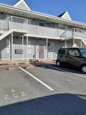 ロマネ・コンティⅡの駐車場