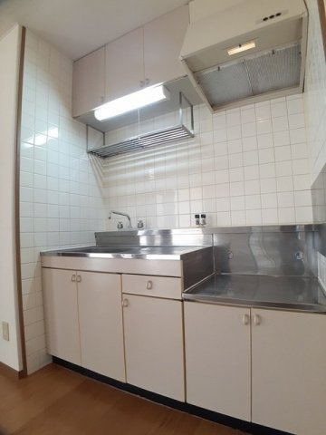 メゾンラフィネＡのキッチン