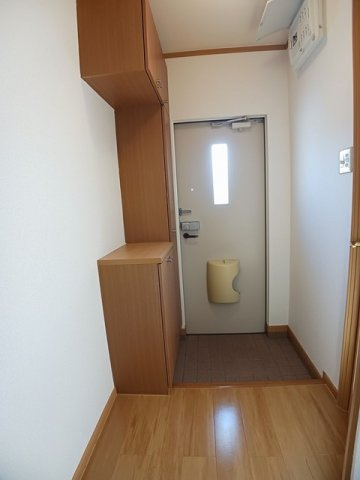 ソレイユＭⅢの玄関