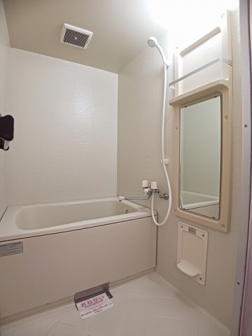 レジダンス・アンソレイエの浴室