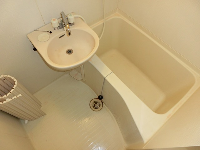 立光ロイヤルステージの浴室