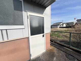 栃木市新井町貸倉庫　1棟のバルコニー