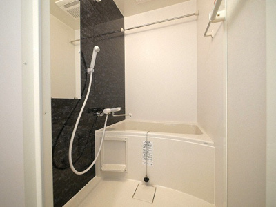 【浴室】 | ライジングメゾン新大阪サウス | 日々の暮らしに欠かせないお風呂です