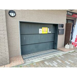 ウェルコート岡本