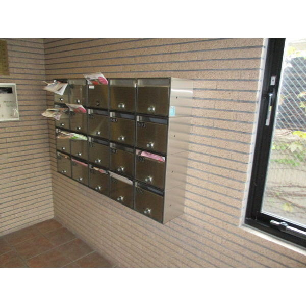 ウェルコート岡本