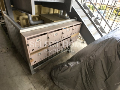 【エントランス】 | シャレーミウラ | エントランスです