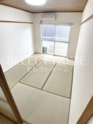  | シャレーミウラ