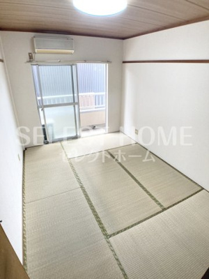  | シャレーミウラ