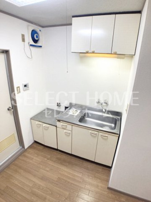  | シャレーミウラ