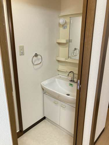 サンハートの洗面所|広い洗面スペース