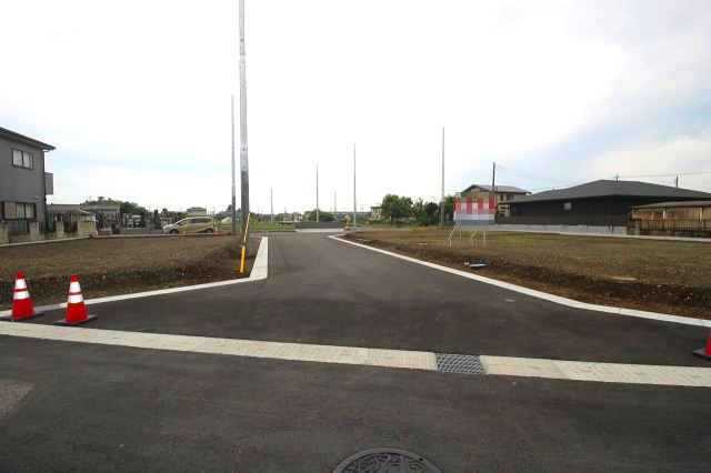 《分譲地》小山市間々田　全10区画の外観|全10区画の分譲地、建築条件なし！