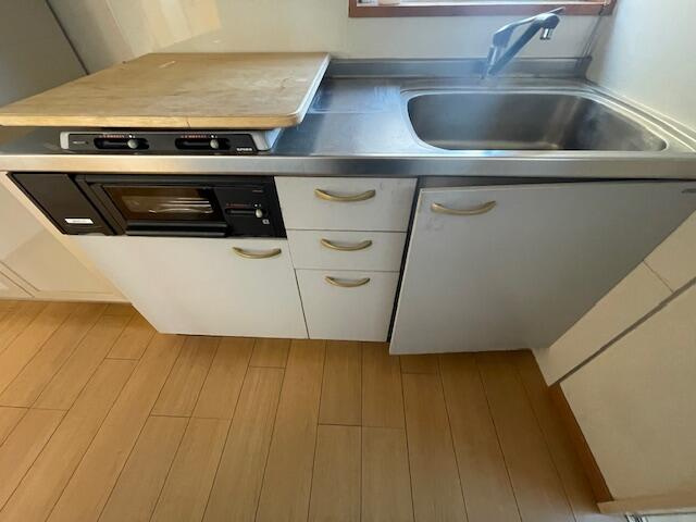 下野市小金井事務所のキッチン