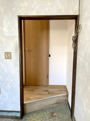 【玄関】 | 山手町1丁目住宅