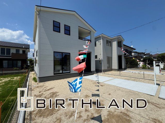 新築戸建・建売　いわき市中岡町5丁目第1　Livele Garden　全2棟の外観|1号棟　南東向きでお庭も広くガーデニングなどできます♪