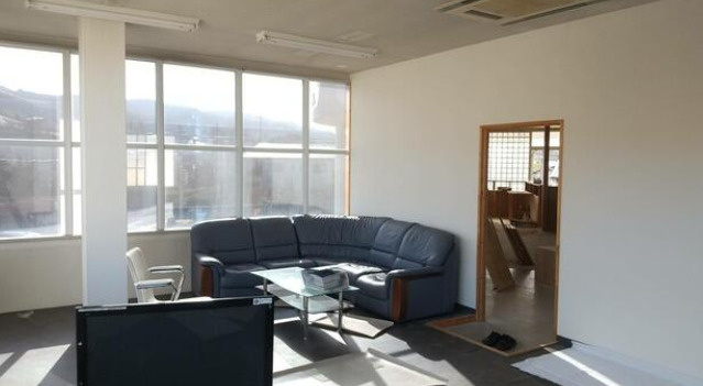 湖南市菩提寺北１丁目の店舗事務所の内装