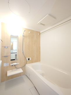 【浴室】 | D-ROOM川北 | コンパクトで使いやすいお風呂です